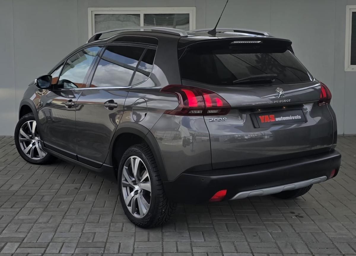 peugeot-2008-2018-gasolina-1199cc