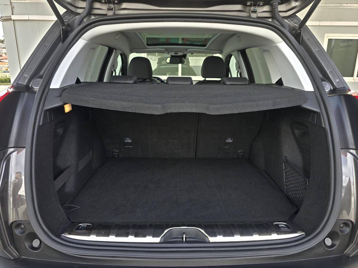 peugeot-2008-2018-gasolina-1199cc