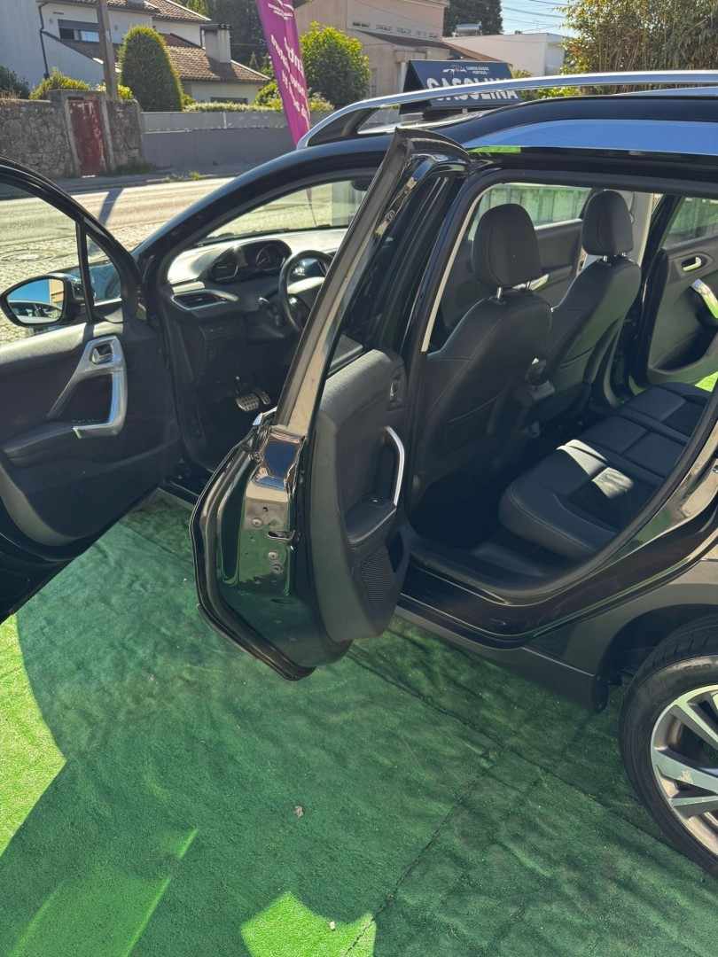 peugeot-2008-2017-gasolina-1199cc