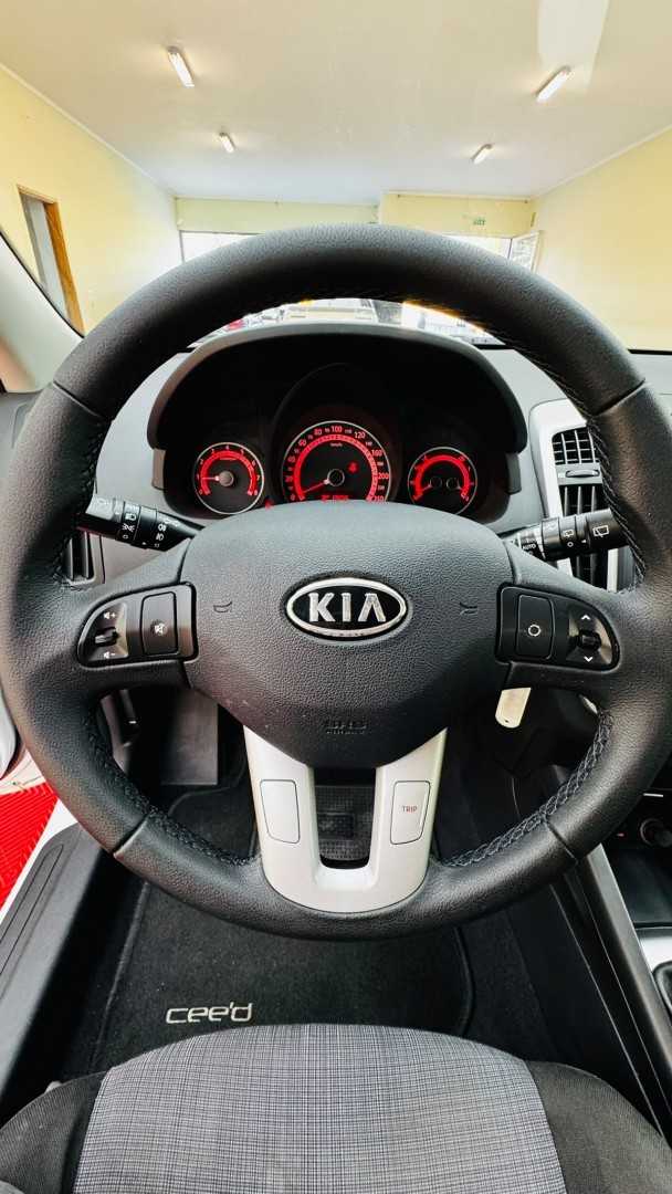 kia-ceed-2010-gasolina-1396cc