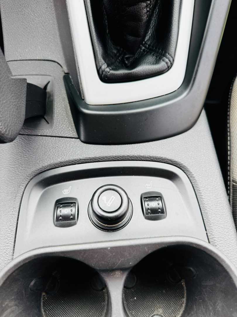 ford-focus-2013-gasolina-998cc