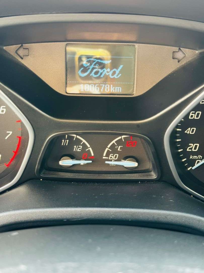 ford-focus-2013-gasolina-998cc