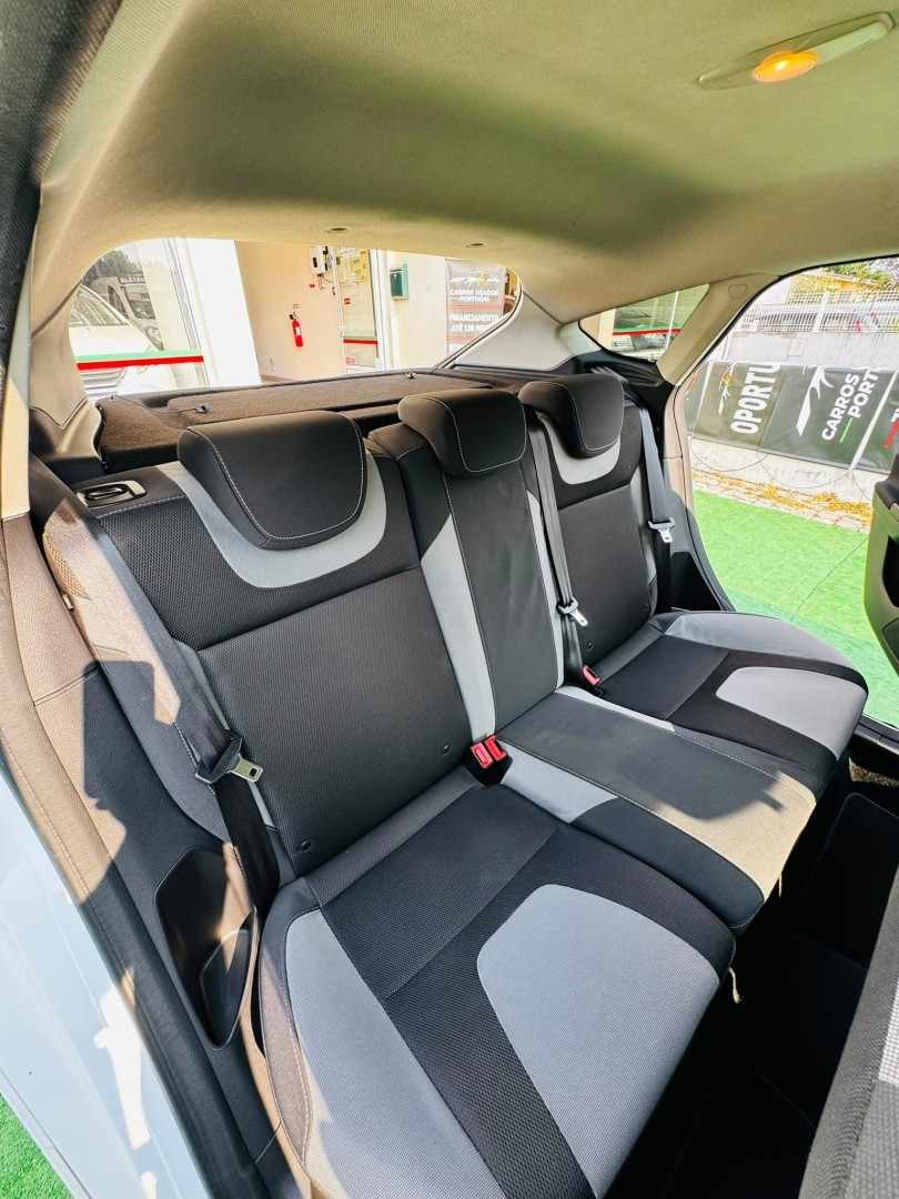 ford-focus-2013-gasolina-998cc