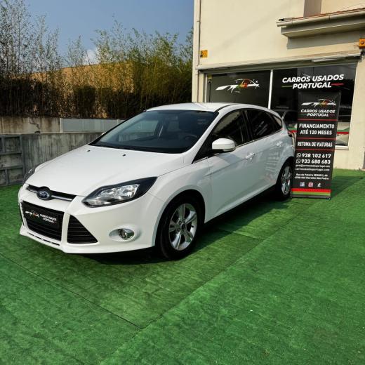 ford-focus-2013-gasolina-998cc