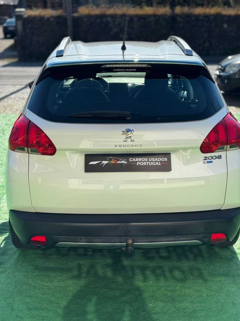 peugeot-2008-2015-gasolina-1199cc