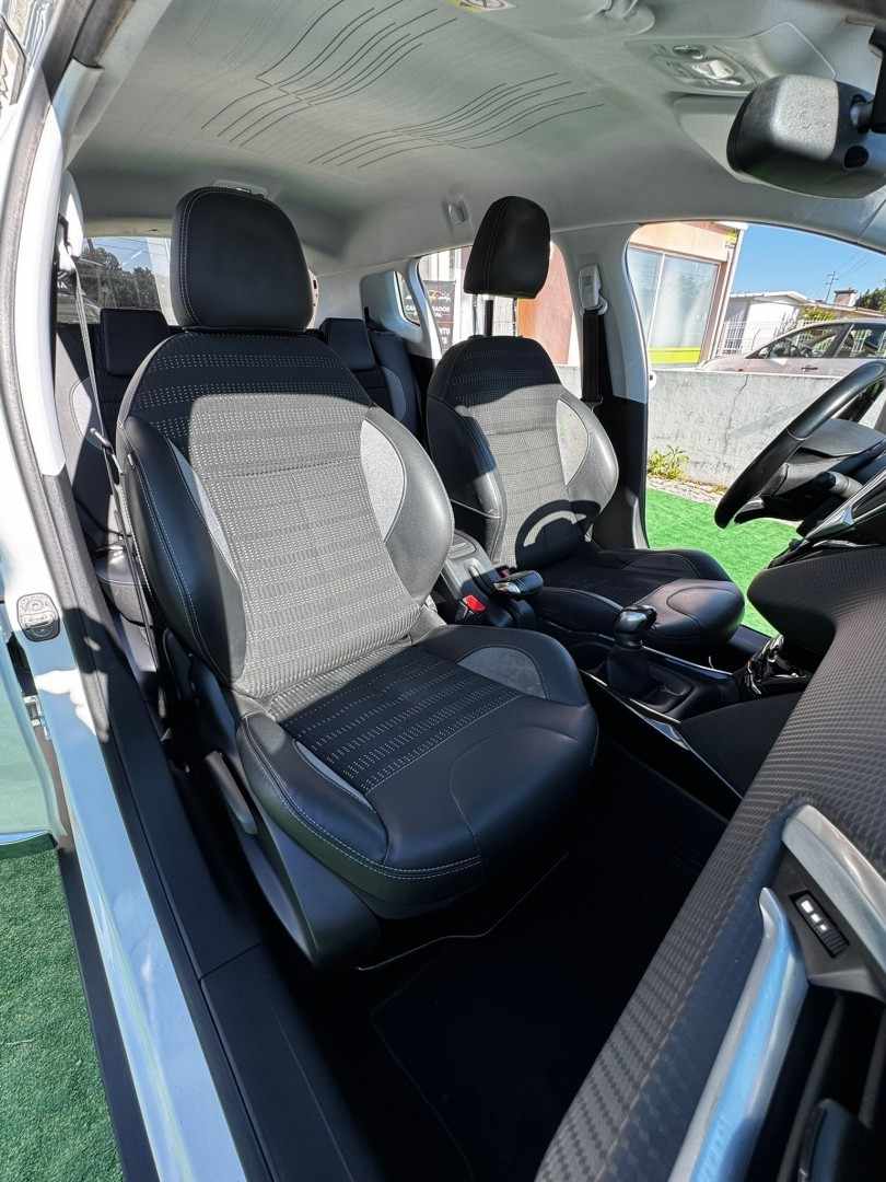 peugeot-2008-2015-gasolina-1199cc