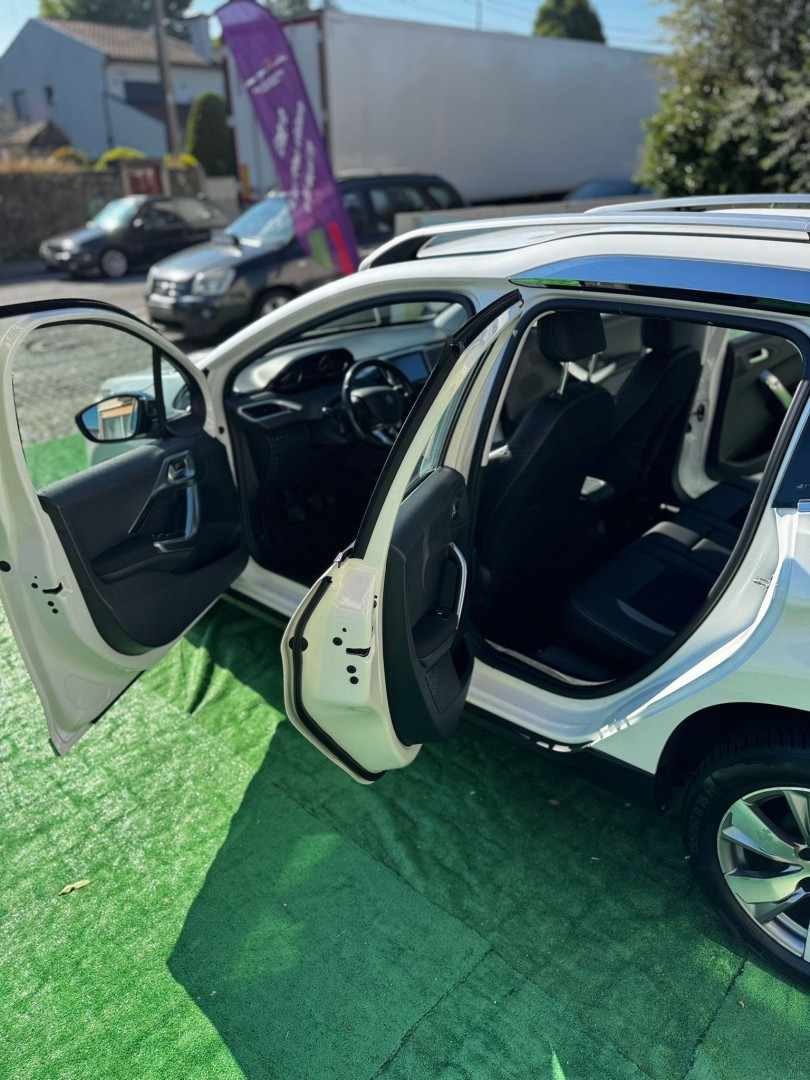 peugeot-2008-2015-gasolina-1199cc
