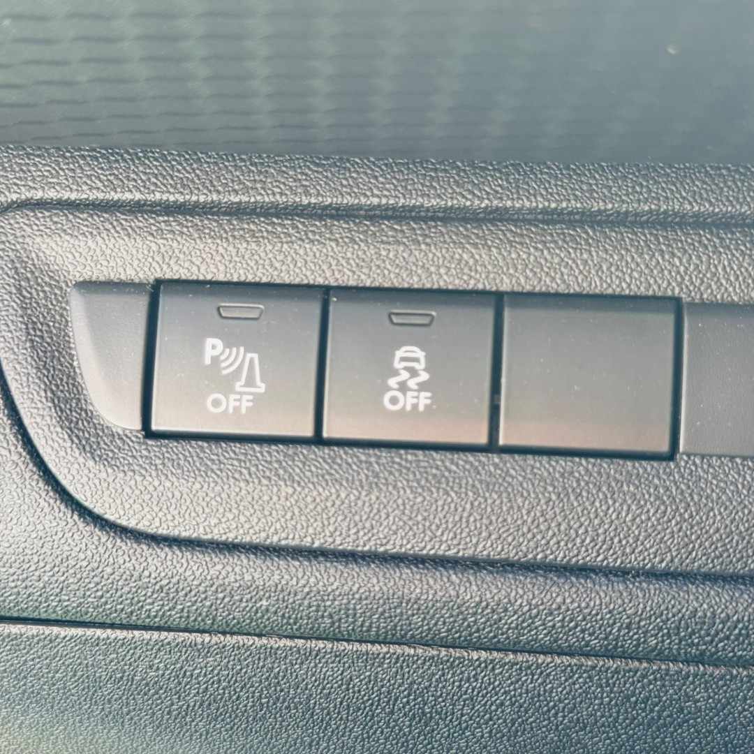 peugeot-2008-2017-gasolina-1199cc