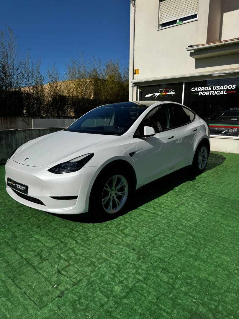 tesla-model-y-2023-eletrico-0cc