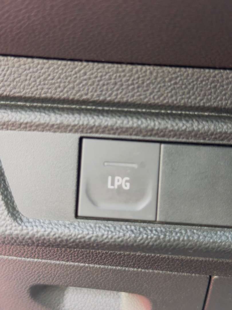 dacia-jogger-2023-gpl-999cc