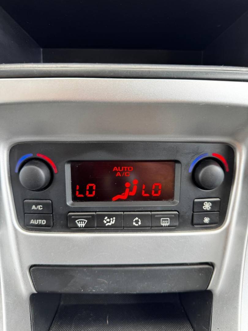 peugeot-307-2006-diesel-1560cc