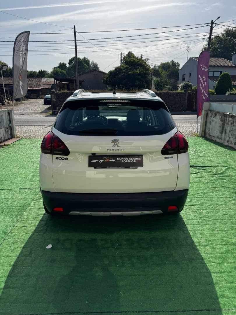 peugeot-2008-2016-gasolina-1199cc
