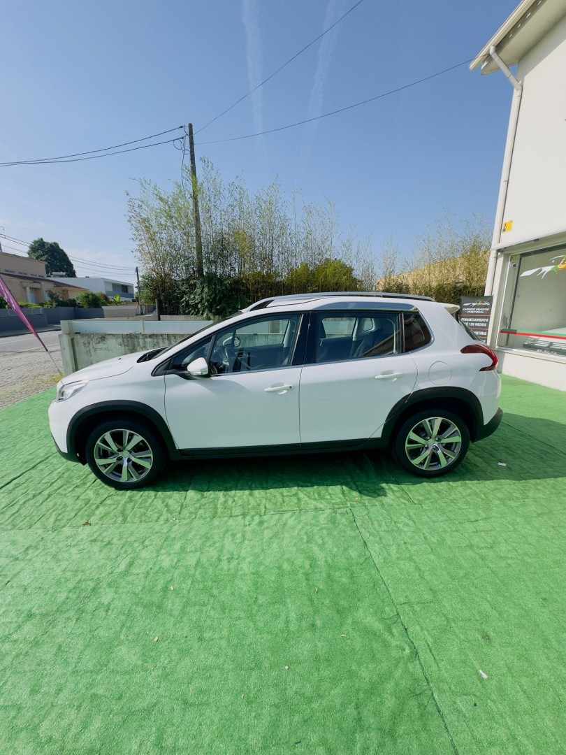 peugeot-2008-2016-gasolina-1199cc