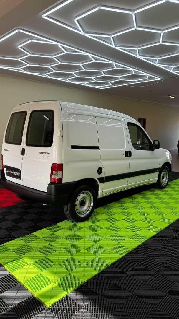 peugeot-partner-2009-diesel-1560cc