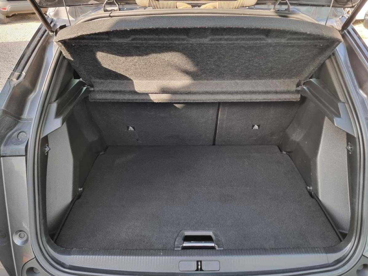 peugeot-2008-2021-gasolina-1199cc