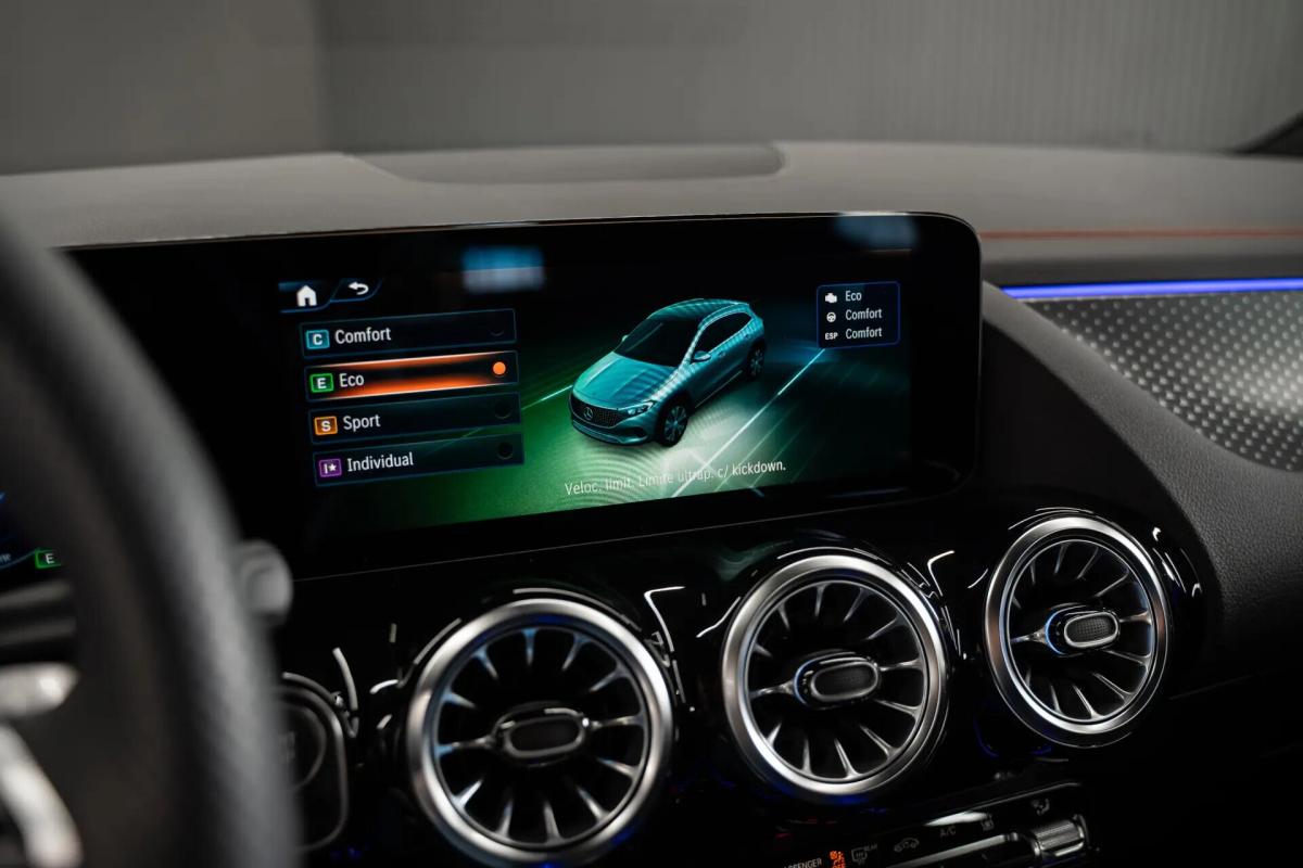 mercedes-benz-eqa-2025-eletrico-0cc