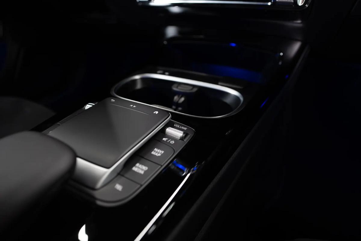 mercedes-benz-classe-a-a-250-e-2022-hibrido-a-gasolina-1332cc