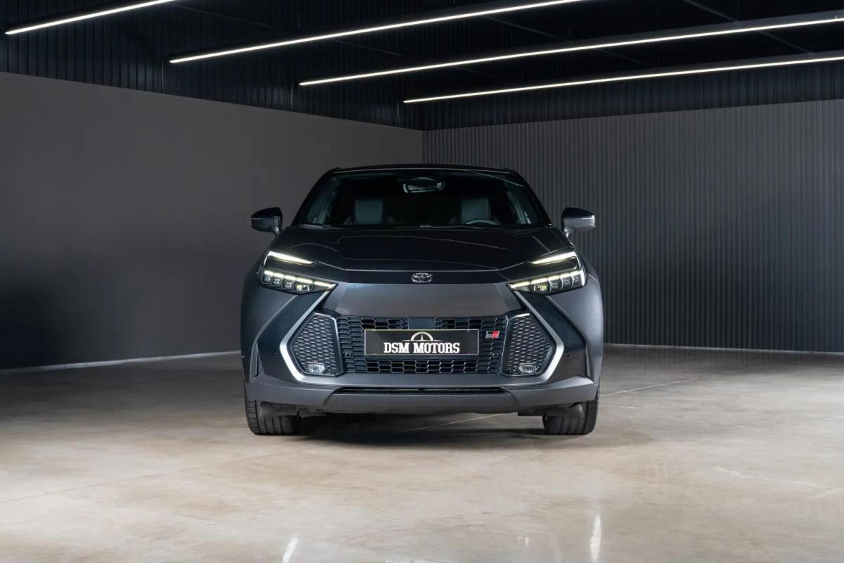 toyota-c-hr-2024-hibrido-a-gasolina-1987cc