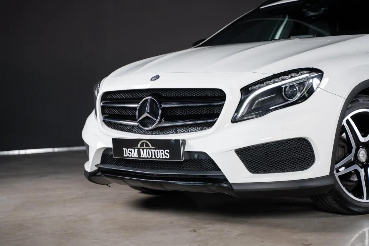 mercedes-benz-gla-200d-2016-diesel-2143cc