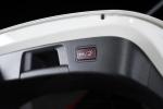 mercedes-benz-gla-200d-2016-diesel-2143cc