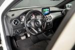 mercedes-benz-gla-200d-2016-diesel-2143cc