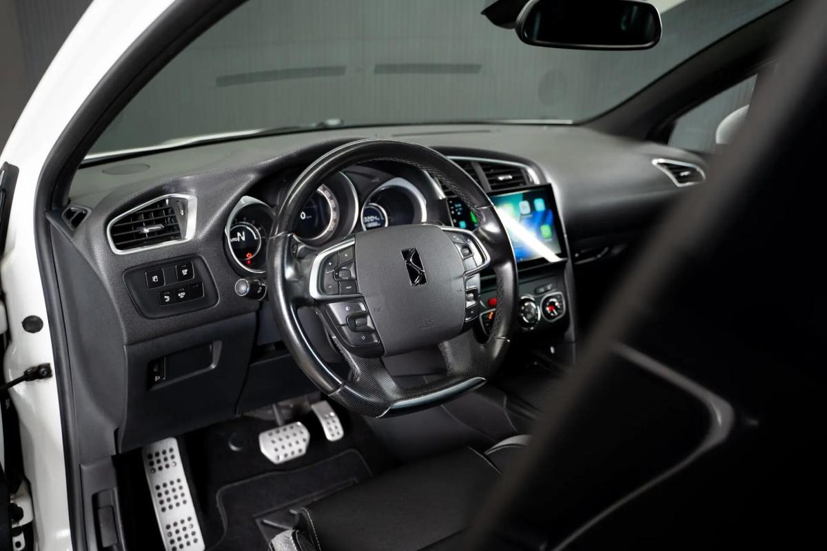 citroen-ds4-2012-diesel-1560cc