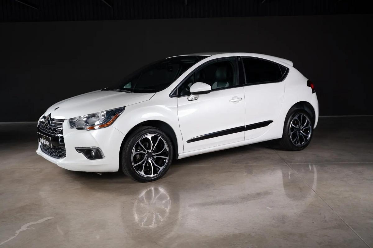 citroen-ds4-2012-diesel-1560cc