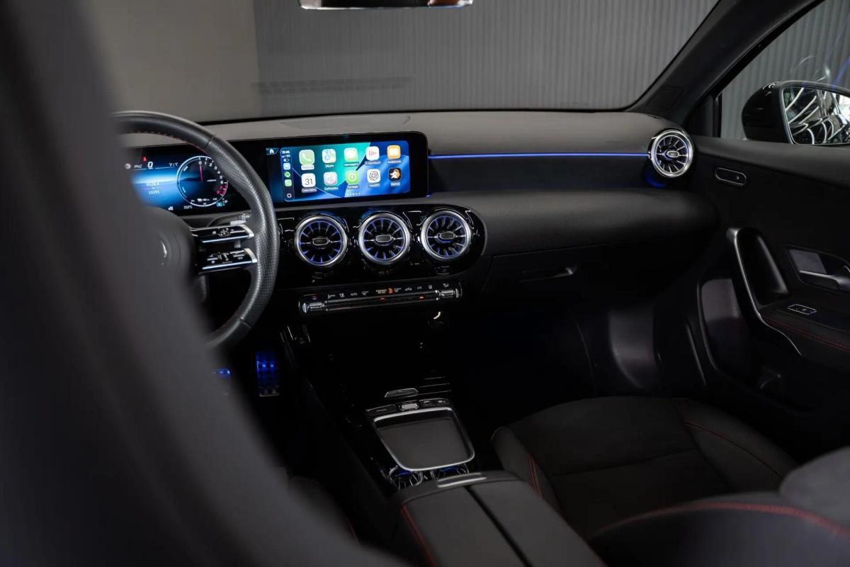 mercedes-benz-classe-a-a-250-e-2025-hibrido-a-gasolina-1332cc