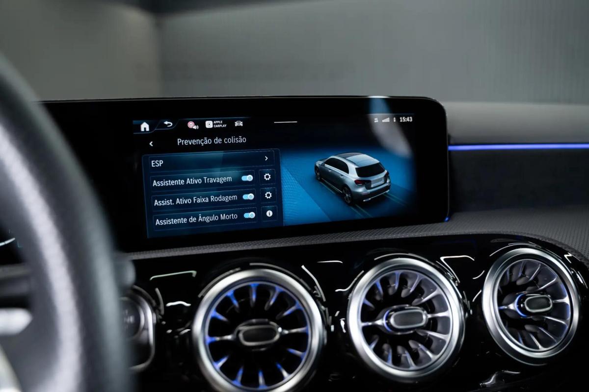mercedes-benz-classe-a-a-250-e-2025-hibrido-a-gasolina-1332cc