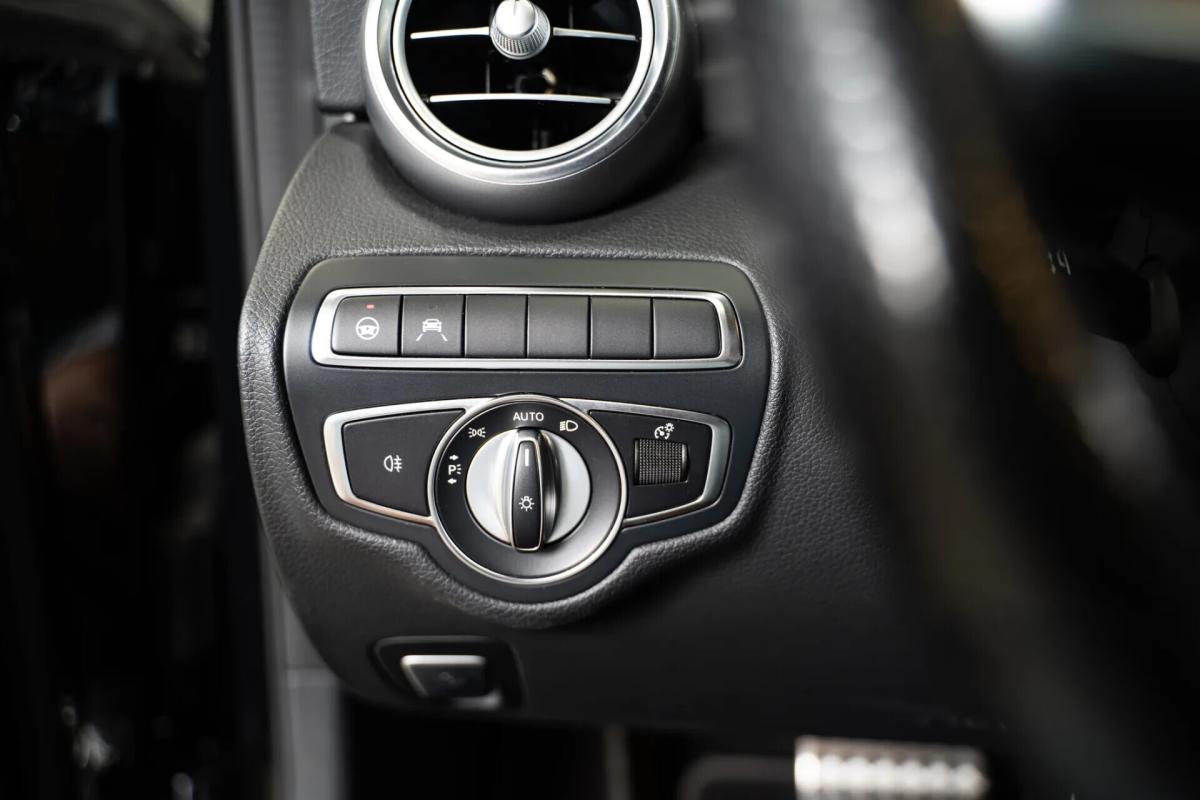 mercedes-benz-classe-c-2021-hibrido-a-gasolina-1999cc