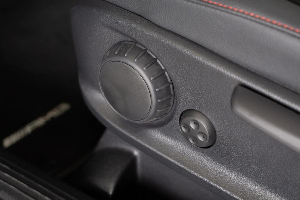 mercedes-benz-gla-250-e-2025-hibrido-a-gasolina-1332cc