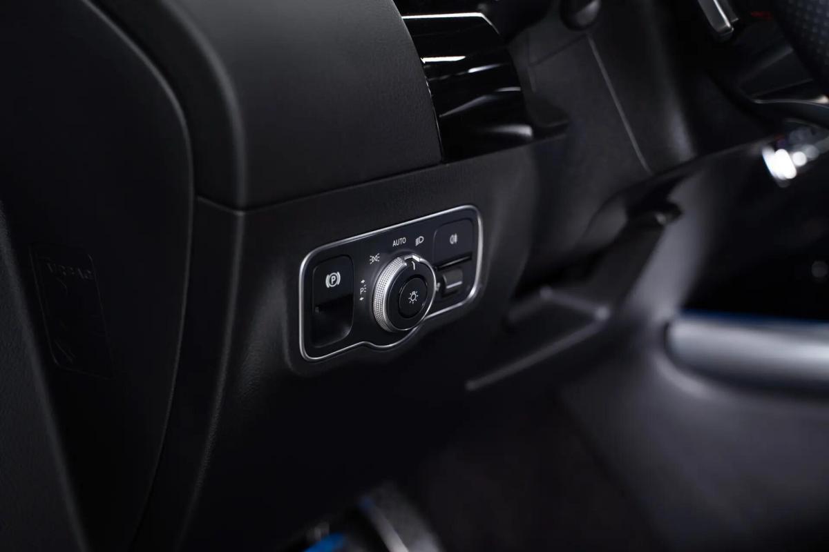 mercedes-benz-gla-250-e-2025-hibrido-a-gasolina-1332cc