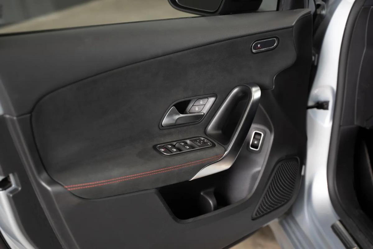 mercedes-benz-classe-a-a-250-e-2025-hibrido-a-gasolina-1332cc