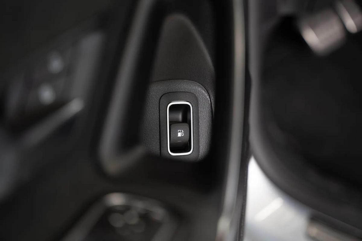 mercedes-benz-classe-a-a-250-e-2025-hibrido-a-gasolina-1332cc