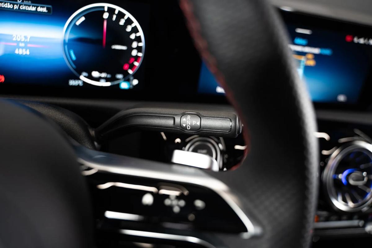 mercedes-benz-classe-a-2025-hibrido-a-gasolina-1332cc