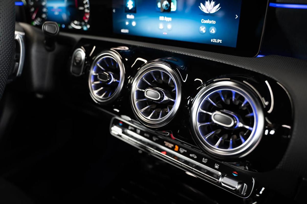 mercedes-benz-classe-a-2025-hibrido-a-gasolina-1332cc