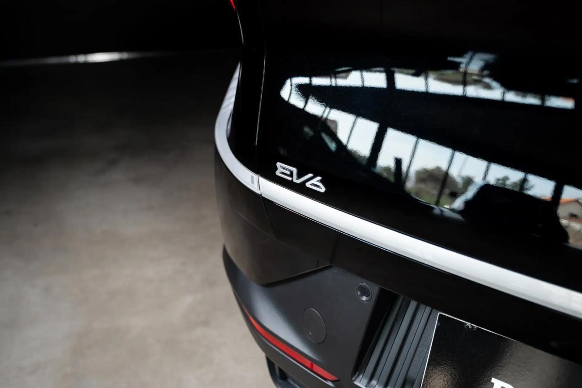 kia-ev6-2025-eletrico-0cc