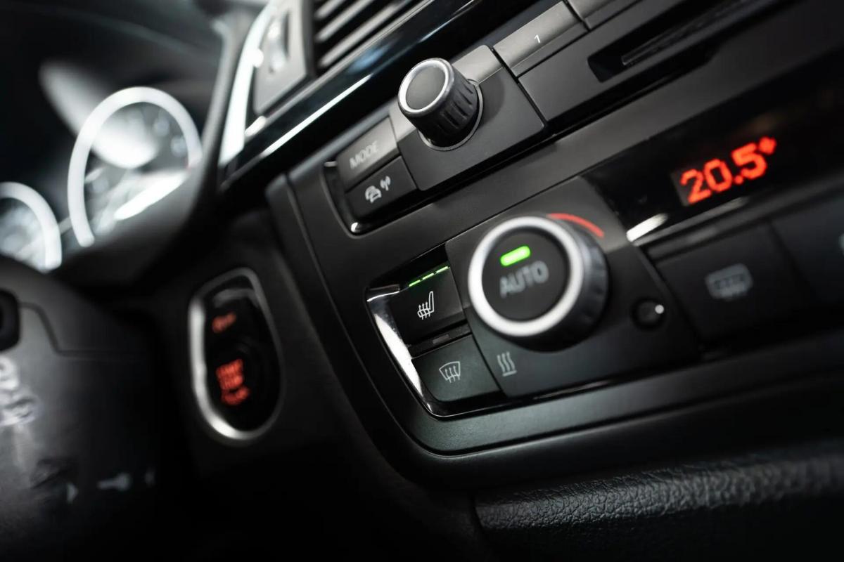 bmw-serie-3-320d-2014-diesel-1995cc