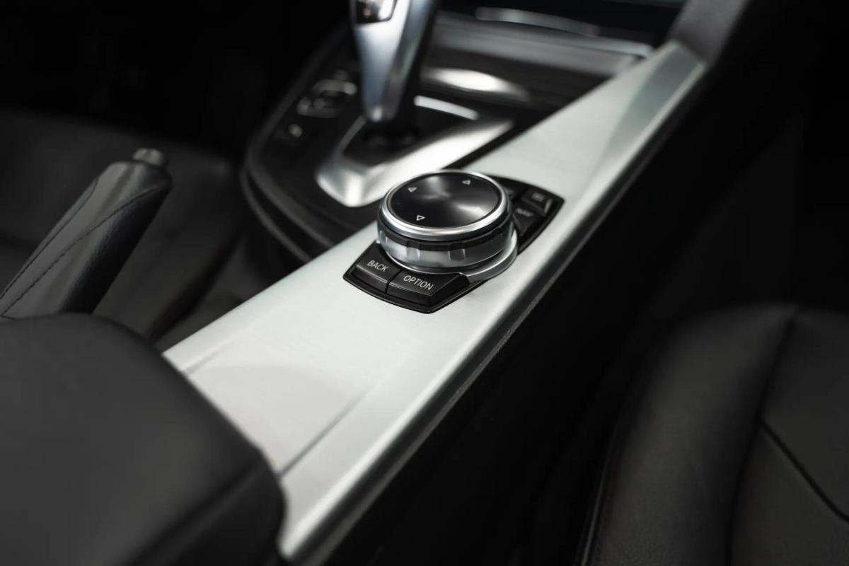 bmw-serie-3-320d-2014-diesel-1995cc