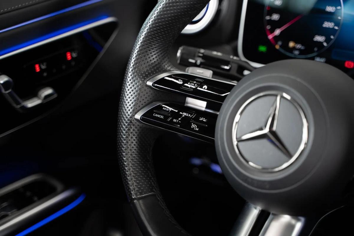 mercedes-benz-cle-200-2025-gasolina-1999cc
