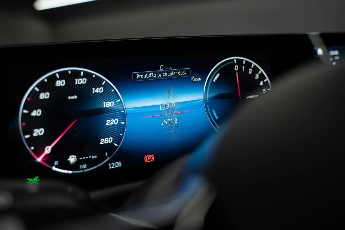 mercedes-benz-gla-250-e-2025-hibrido-a-gasolina-1332cc