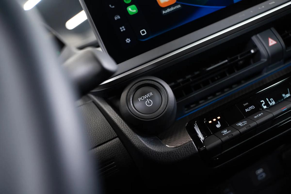 toyota-prius-2025-hibrido-a-gasolina-1987cc