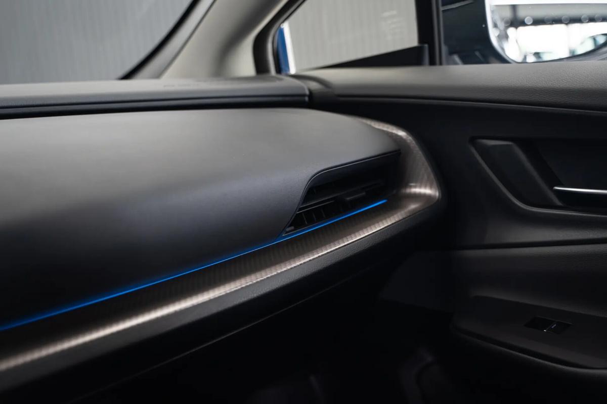 toyota-prius-2025-hibrido-a-gasolina-1987cc