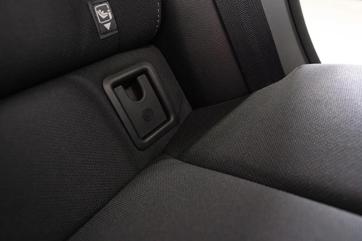 toyota-prius-2025-hibrido-a-gasolina-1987cc
