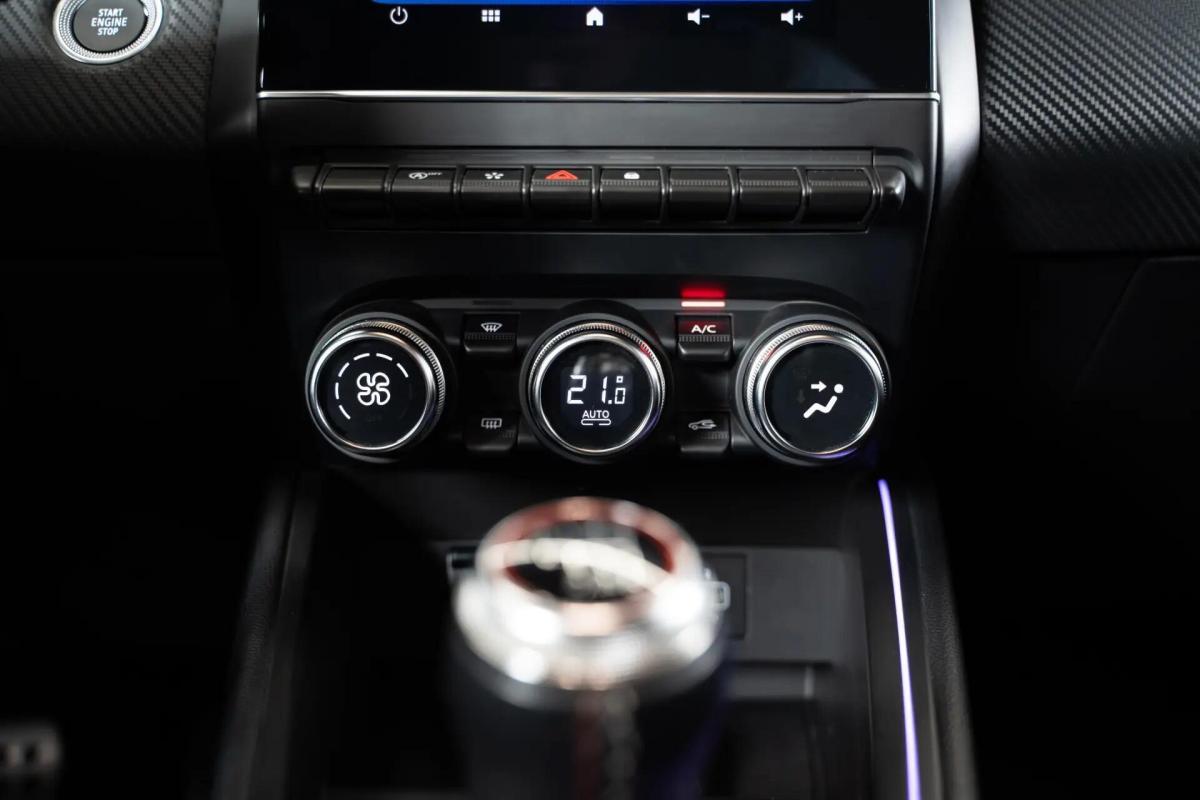 renault-clio-2023-gasolina-999cc