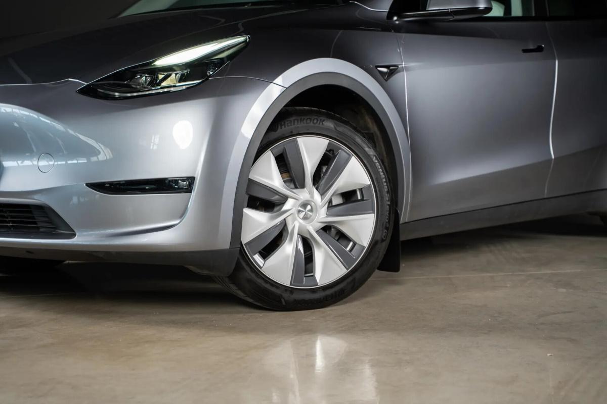 tesla-model-y-2024-eletrico-0cc