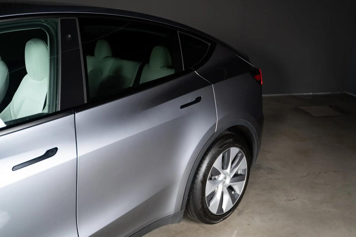 tesla-model-y-2024-eletrico-0cc
