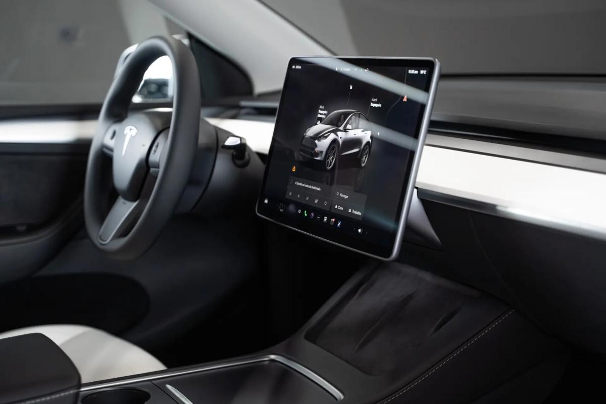 tesla-model-y-2024-eletrico-0cc