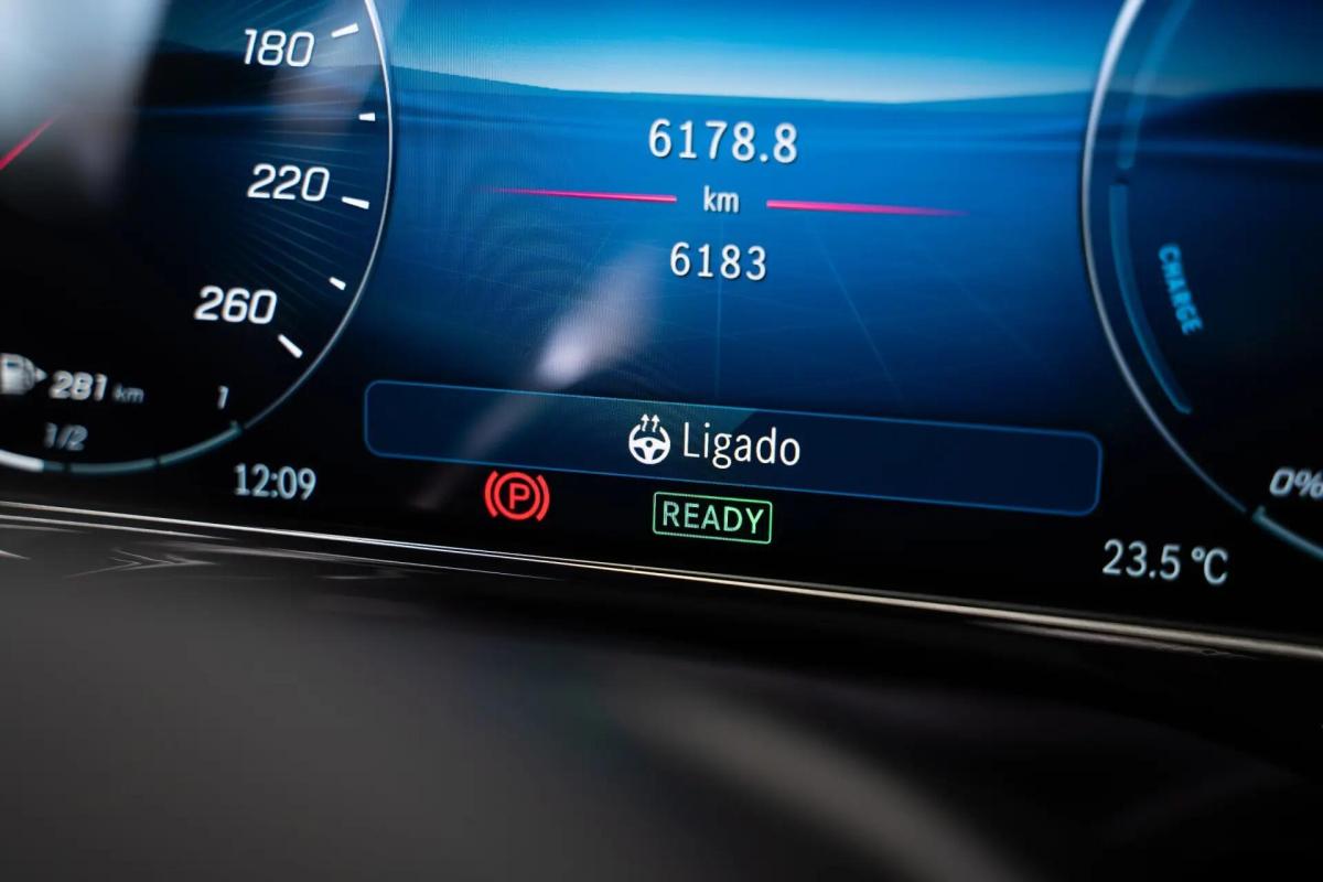 mercedes-benz-classe-e-e-300-de-2025-hibrido-a-diesel-1993cc