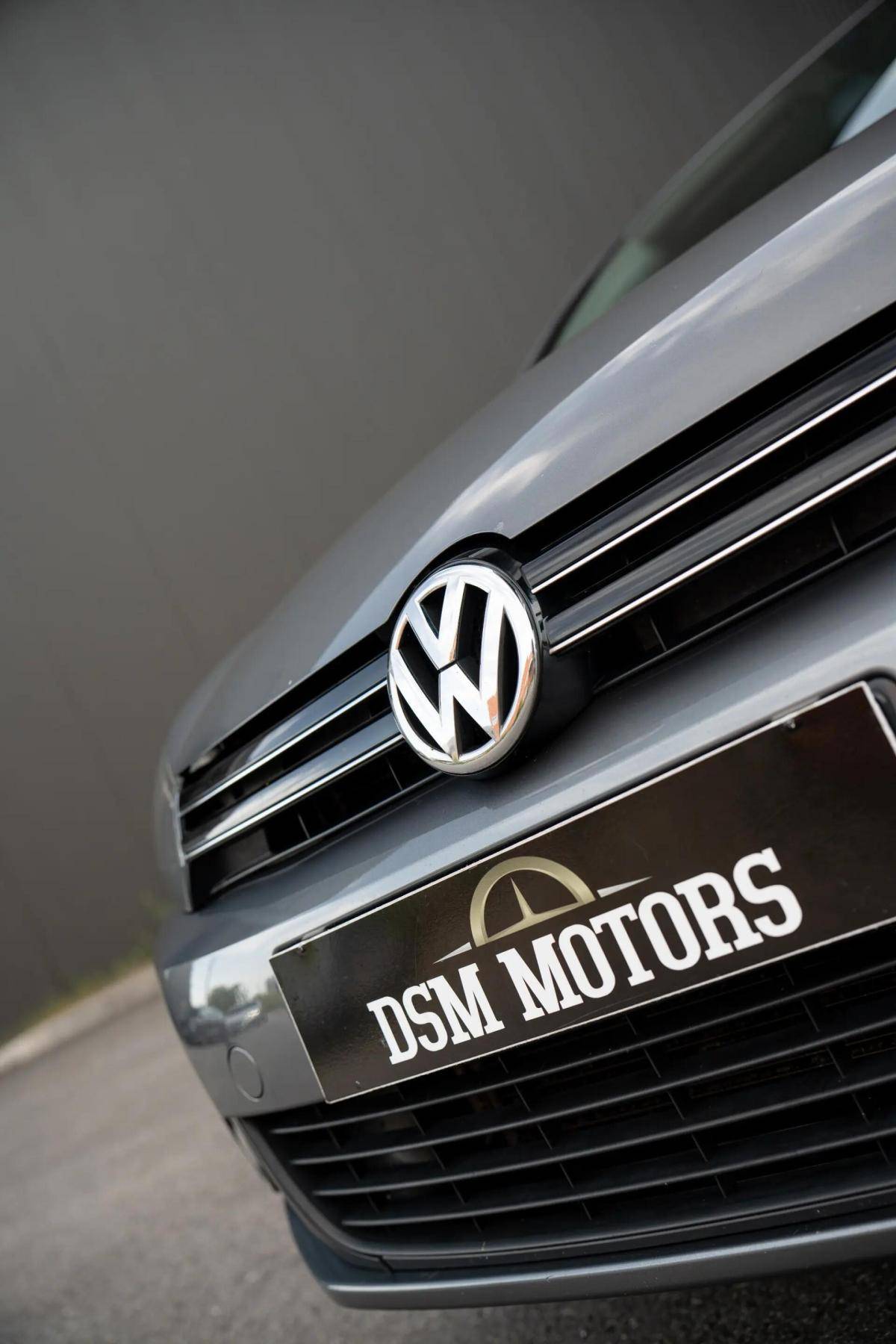 volkswagen-golf-2008-diesel-1968cc